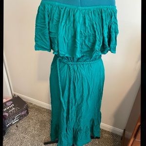 Green off shoulder dress size 1x